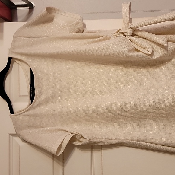 Dress - Picture 2 of 5